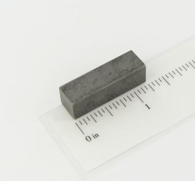 3/8x3/8x1-1/4lg key,sq ends