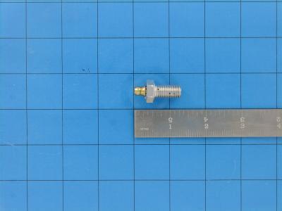 Axle spindle lube bolt