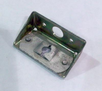 Side mount rcpt for mjq00372