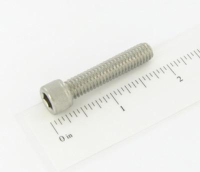 5/16-18ncx1-1/2lg shcs ss