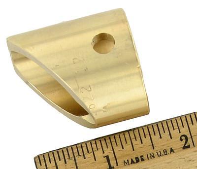 Outrigger retainer bushing