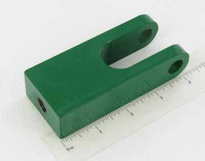 Upr jaw pivot cylinder clevis