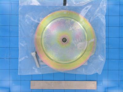 Hydraulic tank cleanout cover